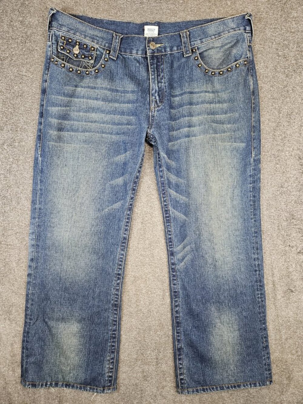 True Religion Bobby Super T Distressed Jeans Mens 42 (41x29) Flap Pocket Hemmed